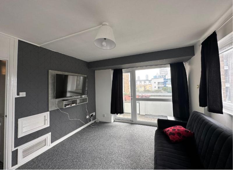 Spacious,1 Bed, Balcony, Southwark Central London Bagian luar foto