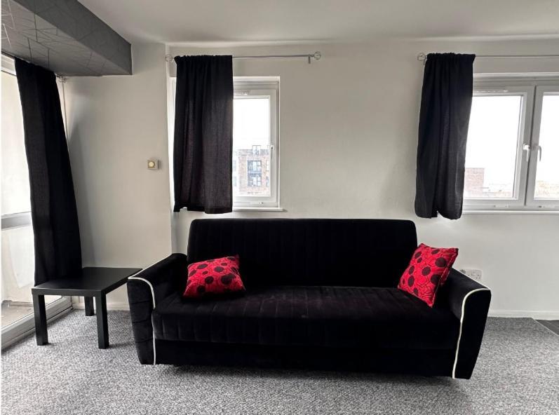Spacious,1 Bed, Balcony, Southwark Central London Bagian luar foto